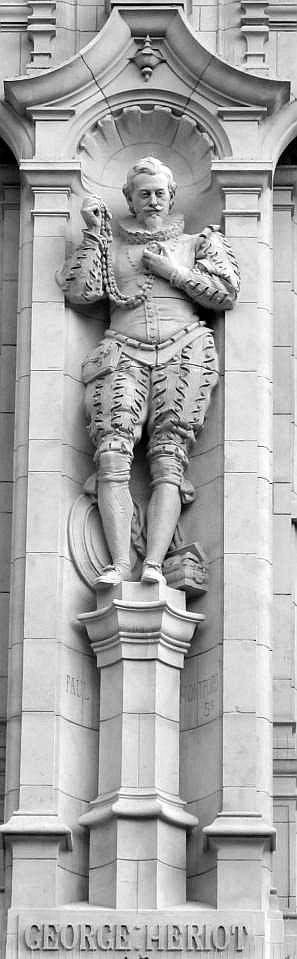 Victoria and Albert Museum exterior sculptures - Bob Speel's Website