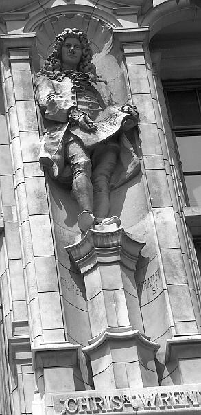 Victoria and Albert Museum exterior sculptures - Bob Speel's Website